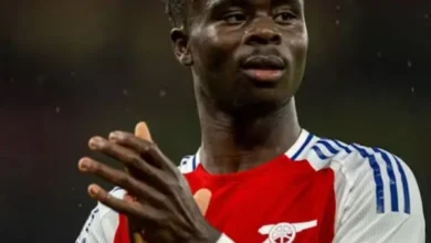 أرسنال يحدد موعد عودة بوكايو ساكا وغابرييل مارتينيلي