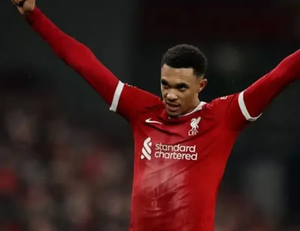 ليفربول ضد نيوكاسل يونايتد :ترينت ألكسندر-أرنولد