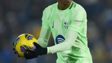 سبب تأخير إبرام عقد لامين يامال مع برشلونة