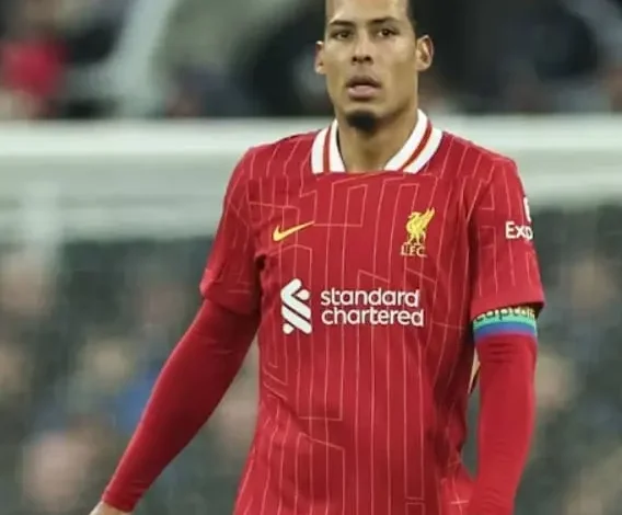 ليفربول -مستقبل فان دايك