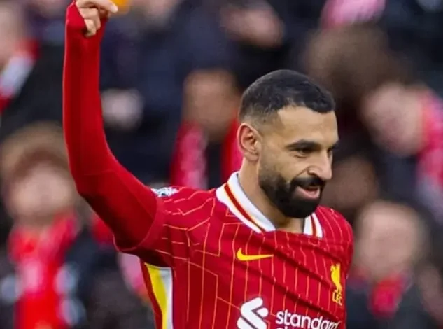 حقيقة انتقال محمد صلاح للدوري السعودي.