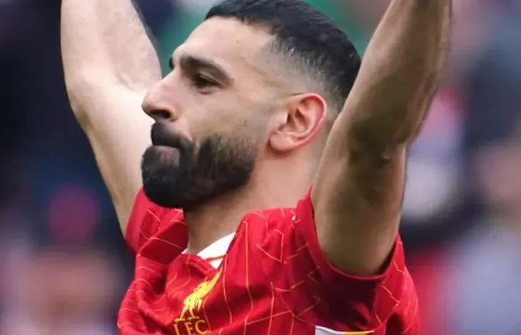 محمد صلاح يجدد عقده مع ليفربول، تفاصيل العقد الجديد لمحمد صلاح