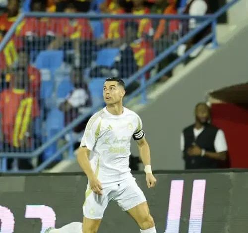 هل سيلعب كريستيانو رونالدو ضد يوكوهاما الياباني في دوري أبطال آسيا