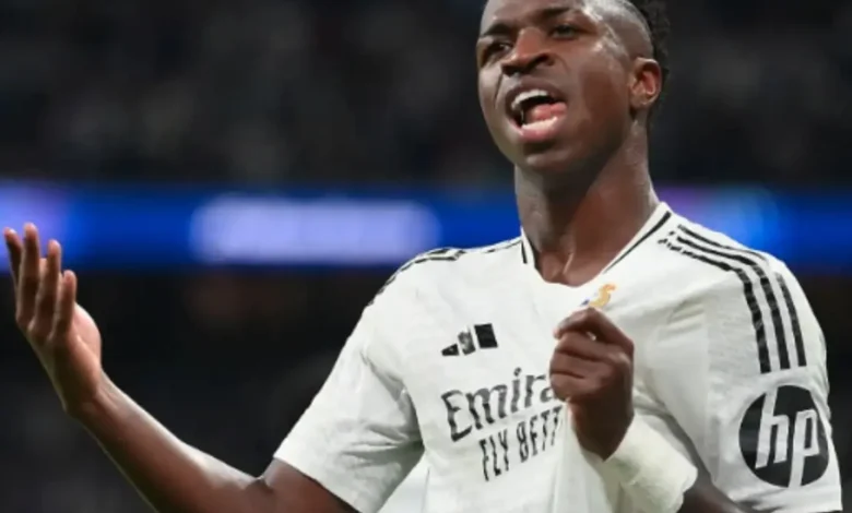تفاصيل عقد فينيسيوس الجديد مع ريال مدريد... الراتب ومدة العقد