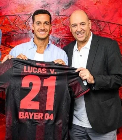 لوكاس فاسكيز يوقع مع ليفركوزن حيث أعلن نادي ليفركوزن
