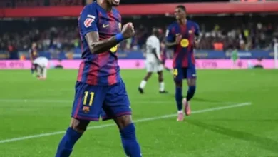 هل سيلعب لامين يامال ضد نيوكاسل؟ غيابات برشلونة اليوم ضد نيوكاسل