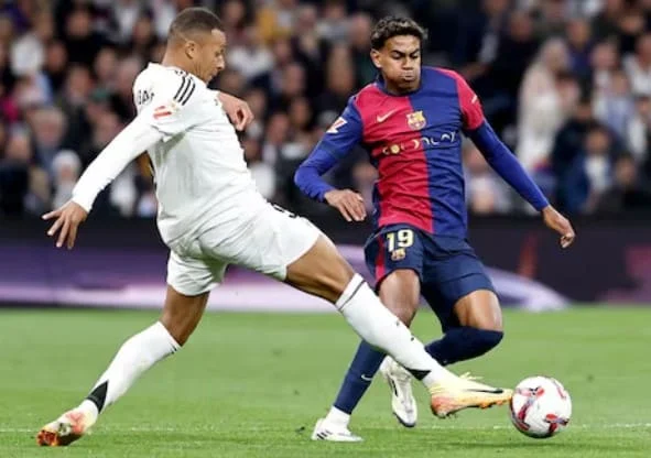تشكيلة برشلونة ضد ريال مدريد وتشكيلة ريال مدريد ضد برشلونة