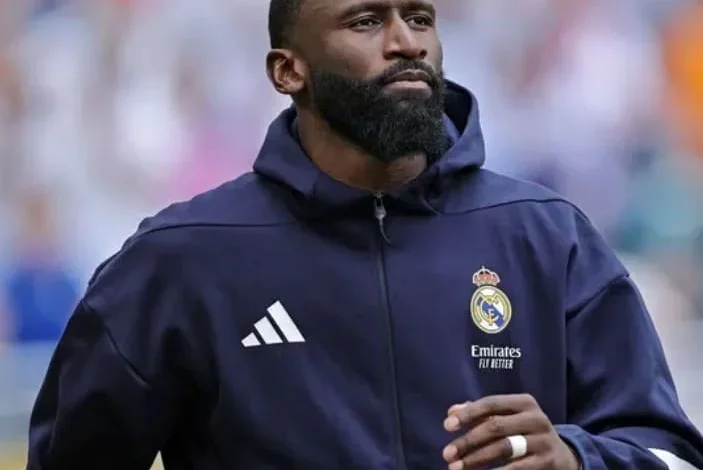 ريال مدريد: عروض مغرية لأنطونيو روديغر و 3 لاعبين تنتهي عقودهم