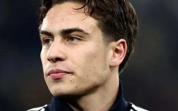 أخبار يوفنتوس: تشيلسي ينافس ريال مدريد وأرسنال على كينان يلديز