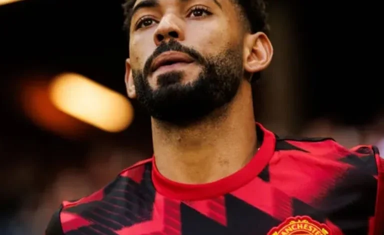 القناة الناقلة لمباراة مانشستر يونايتد وكريستال بالاس