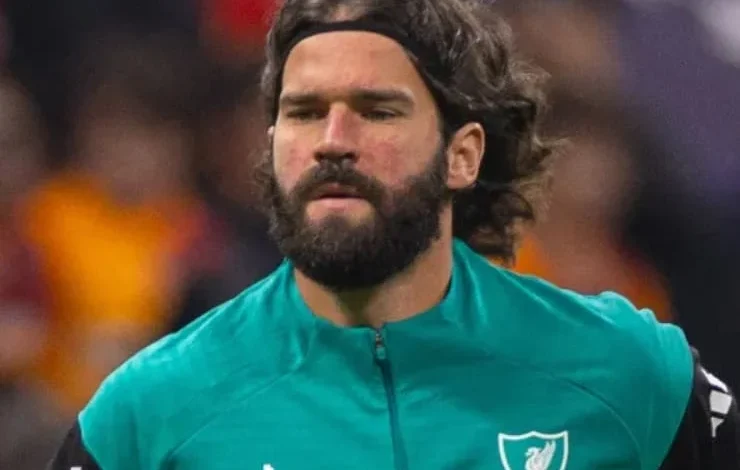 مباراة ليفربول ونوتنغهام اليوم وما القنوات الناقلة لمباراة ليفربول ونوتنغهام