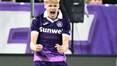 باريس سان جيرمان وبايرن ميونخ يتنافسان على ضم ناثان دي كات