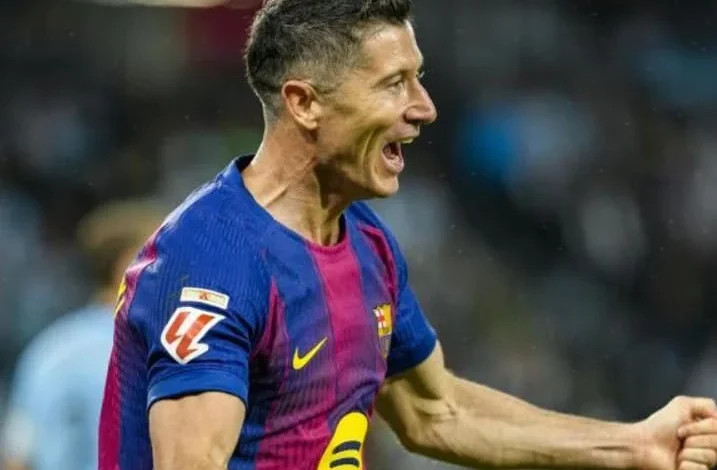 حقيقة مفاوضات ليفاندوفسكي وميلان... هل سييغادر ليفاندوفسكي برشلونة؟