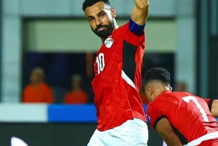 هل سيلعب محمد صلاح مع ليفربول أو مع منتخب مصر؟