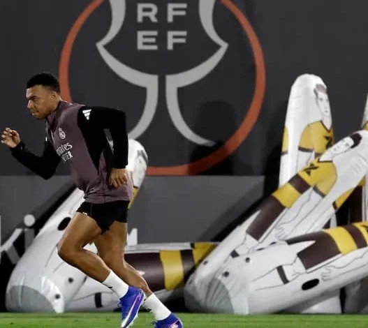 إصابات وغيابات ريال مدريد ضد برشلونة ومن هم اللاعبين المصابين في ريال مدريد