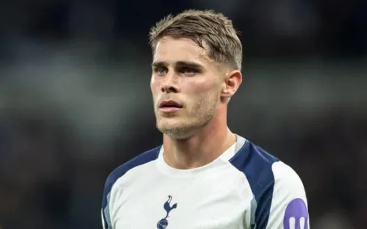 موعد و القنوات الناقلة لمباراة بوروسيا دورتموند وتوتنهام