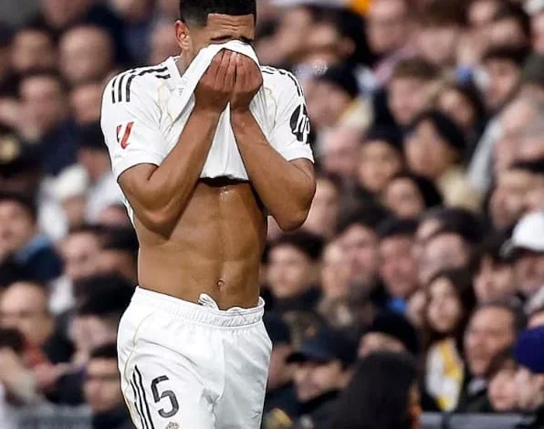 اصابة بيلينجهام : مدة غياب بيلينجهام والمباريات الت سيغيب عنها بيلينجهام