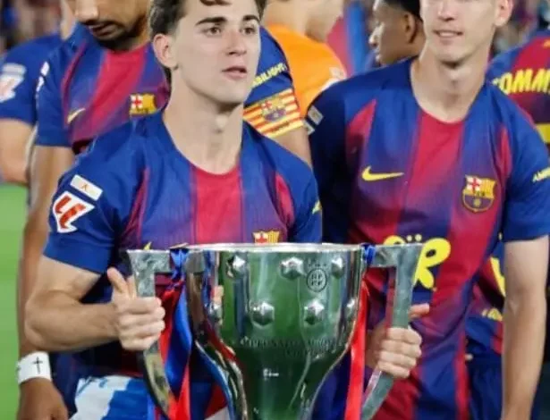 كم عدد ألقاب برشلونة في الدوري الإسباني؟