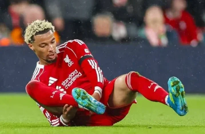 غيابات وإصابات ليفربول وكم عدد المصابين في ليفربول