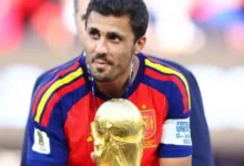 آخر أخبار انتقالات برشلونة 2026 برشلونة يضع بديلا لتعويض فرينكي دي يونغ