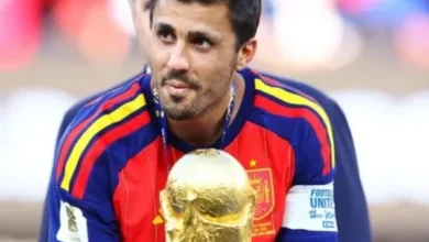 آخر أخبار انتقالات برشلونة 2026 برشلونة يضع بديلا لتعويض فرينكي دي يونغ