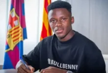 برشلونة يعلن رسمياً عن صفقة عزيز عيسى