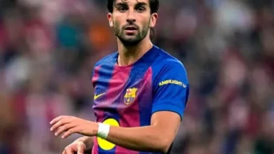 فيران توريس لاعب برشلونة إلى باريس سان جيرمان